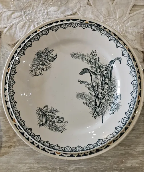 Assiette terre de fer — nuances bleu et vert