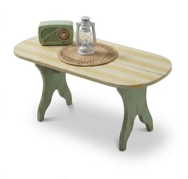 Table rayée verte et beige